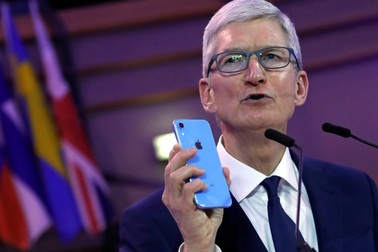 Tim Cook chia sẻ thói quen để giúp không bị “nghiện” iPhone