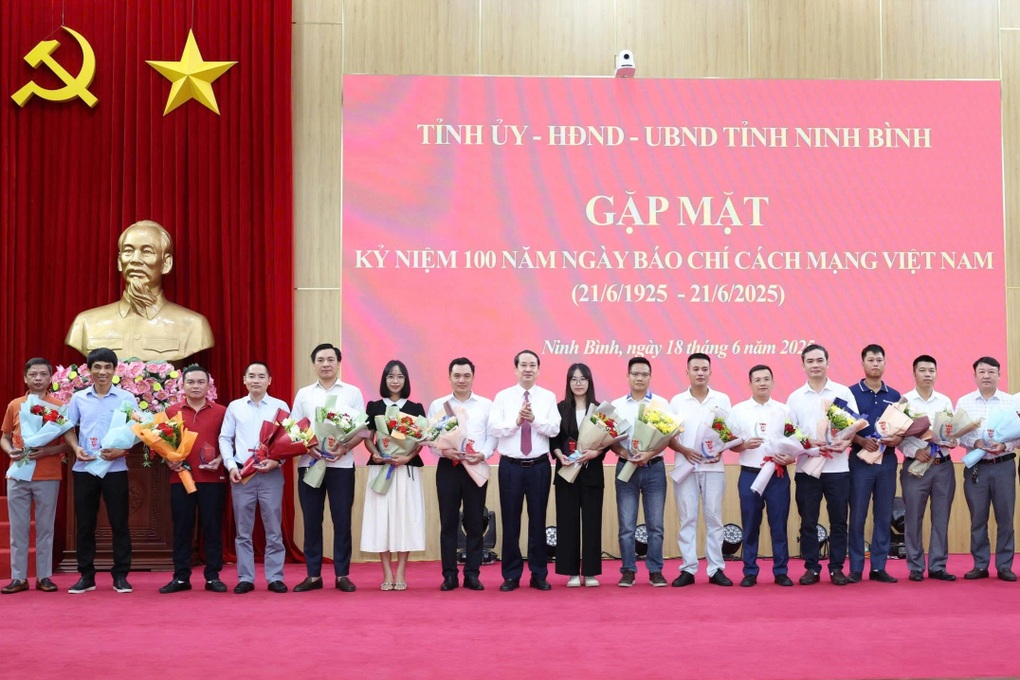Nhà báo hiện đại phải đáp ứng yêu cầu 5S - 3 Nhà báo hiện đại phải đáp ứng yêu cầu 5S - 3