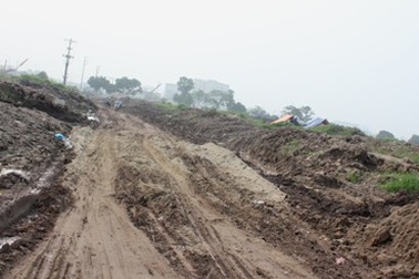 Khúc mắc trong việc xây dựng con đường phế thải giữa Thủ đô