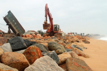 Dùng nguồn vốn trái phiếu dự phòng cho dự án cấp bách