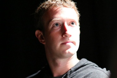 Bị đề nghị từ chức, CEO Mark Zuckerberg thừa nhận sai lầm