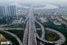 Vì sao "siêu dự án" đường vành đai không có làn dừng khẩn cấp?