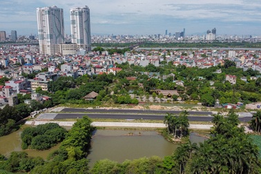 Toàn cảnh con đường nghìn tỷ tại Hà Nội: Làm được vài trăm mét sau 2 năm