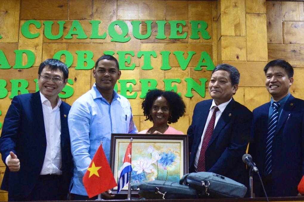 Tăng cường hợp tác khoa học Việt Nam - Cuba - 1 Tăng cường hợp tác khoa học Việt Nam - Cuba - 1