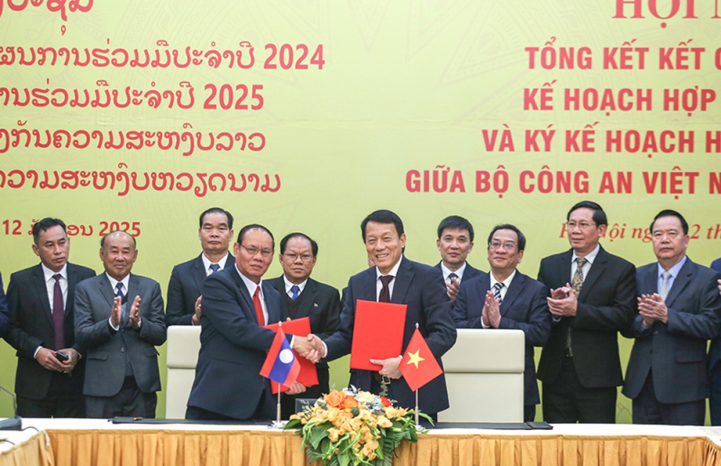 Nâng tầm quan hệ hợp tác giữa Bộ Công an 2 nước Việt Nam - Lào - 2 Nâng tầm quan hệ hợp tác giữa Bộ Công an 2 nước Việt Nam - Lào - 2