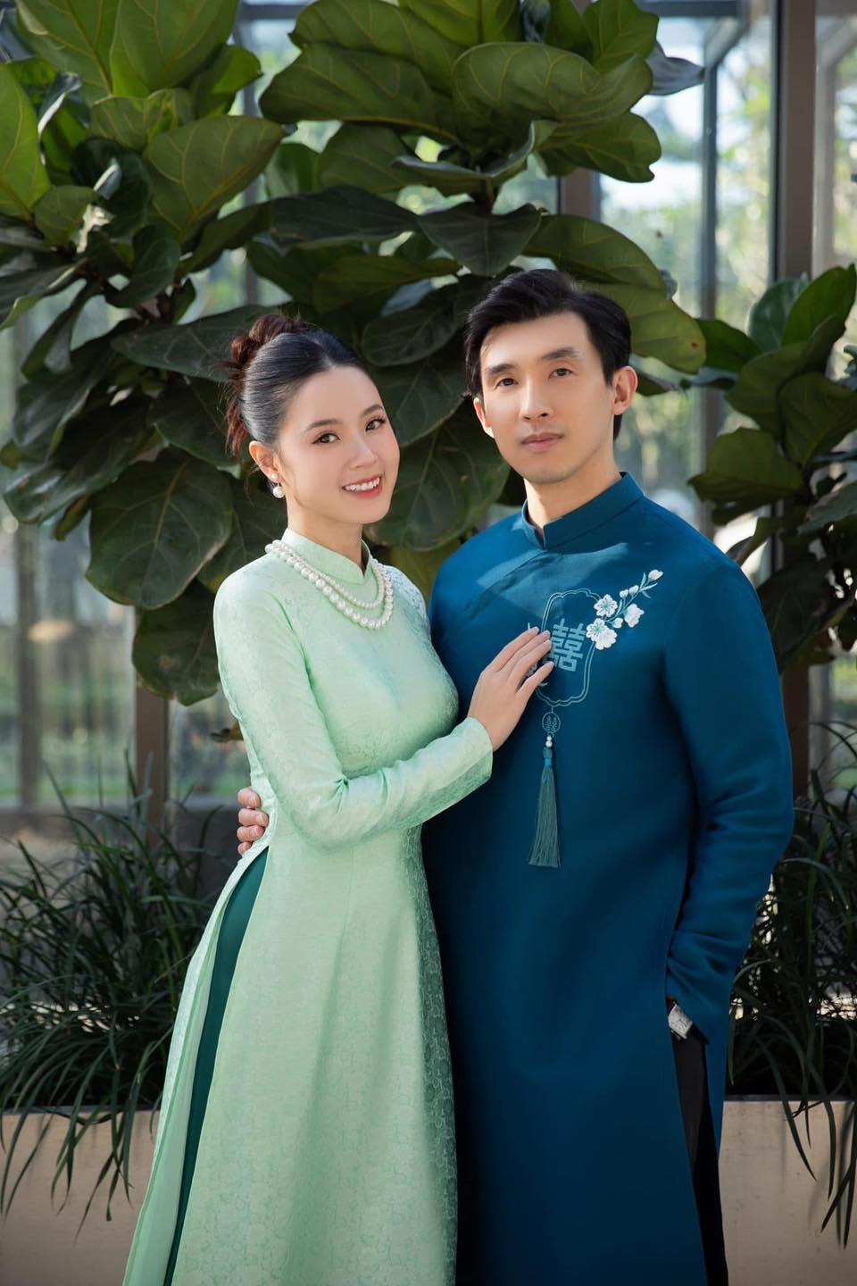 Sao Việt đón Valentine: Hồ Ngọc Hà trốn con, Lệ Quyên nhận quà bất ngờ - 12 Sao Việt đón Valentine: Hồ Ngọc Hà trốn con, Lệ Quyên nhận quà bất ngờ - 12