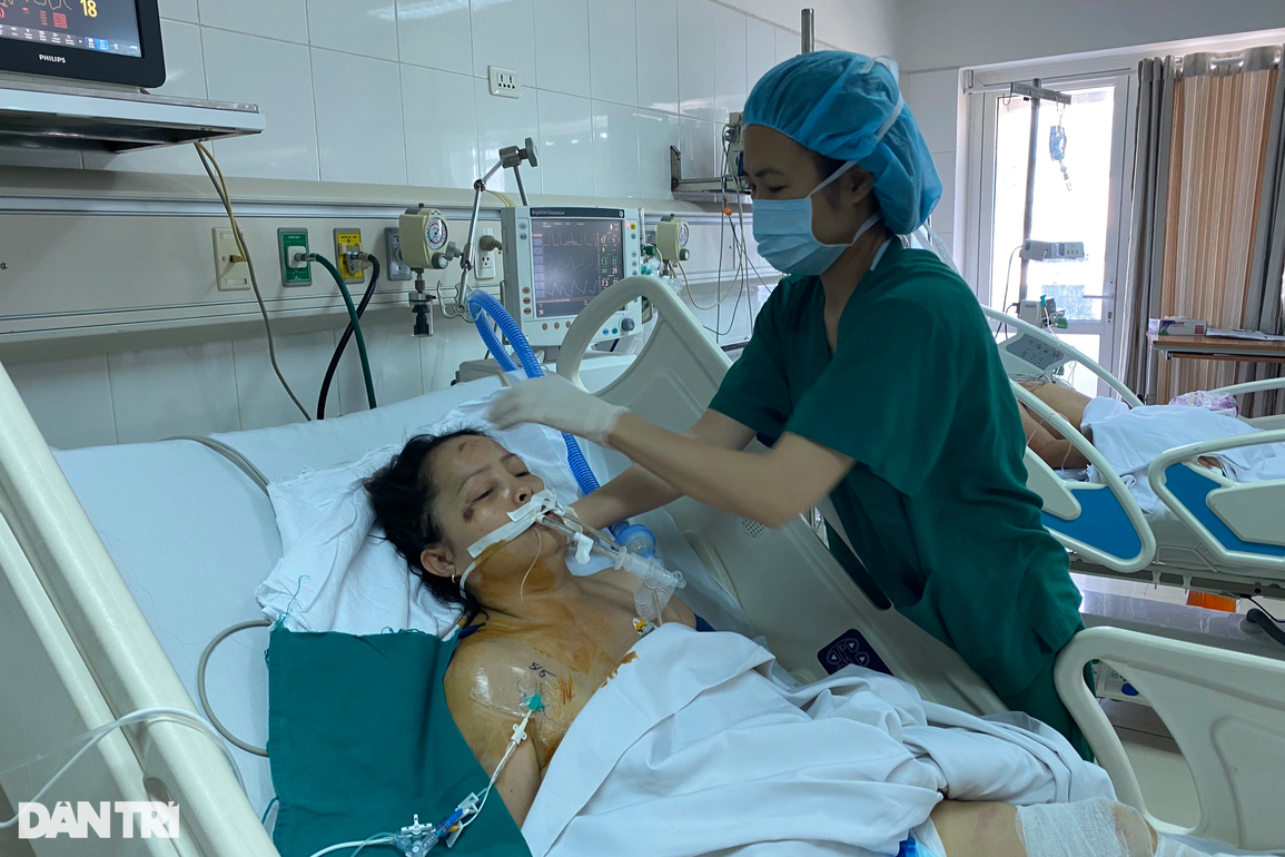 Bác sĩ cầu cứu giúp người mẹ nghèo nguy kịch sau tai nạn thảm khốc - 1 Bác sĩ cầu cứu giúp người mẹ nghèo nguy kịch sau tai nạn thảm khốc - 1