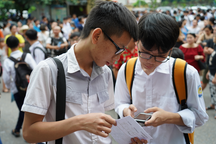 Đề thi chuyên Toán vòng 2 vào lớp 10 Trường THPT Khoa học Tự nhiên