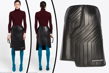 Váy da trông như thảm cao su có giá… 57 triệu đồng