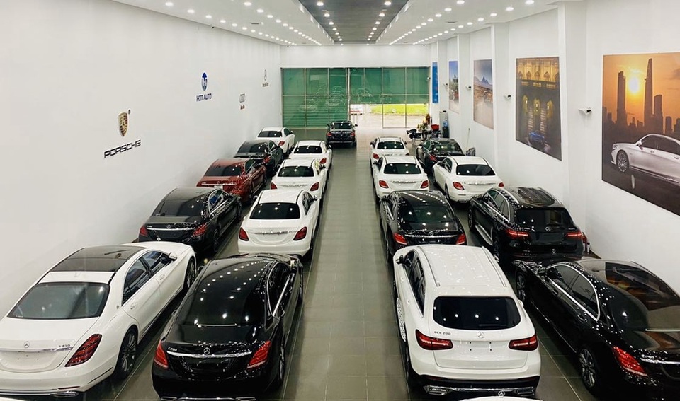 Hết Covid-19, thị trường xe sang cũ có thoát khỏi cảnh chợ chiều? - 1 Hết Covid-19, thị trường xe sang cũ có thoát khỏi cảnh chợ chiều? - 1