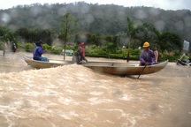 Bình Định: Cuộc sống đảo lộn vì mưa lũ