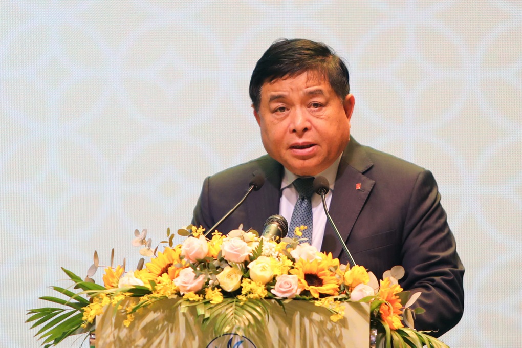 Phó Thủ tướng gợi mở hướng đi để Khánh Hòa bứt phá trong tương lai - 2 Phó Thủ tướng gợi mở hướng đi để Khánh Hòa bứt phá trong tương lai - 2