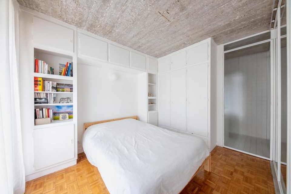 Bất ngờ: Căn hộ 42 m2 rộng gấp đôi chỉ nhờ... những tấm rèm - 6 Bất ngờ: Căn hộ 42 m2 rộng gấp đôi chỉ nhờ... những tấm rèm - 6