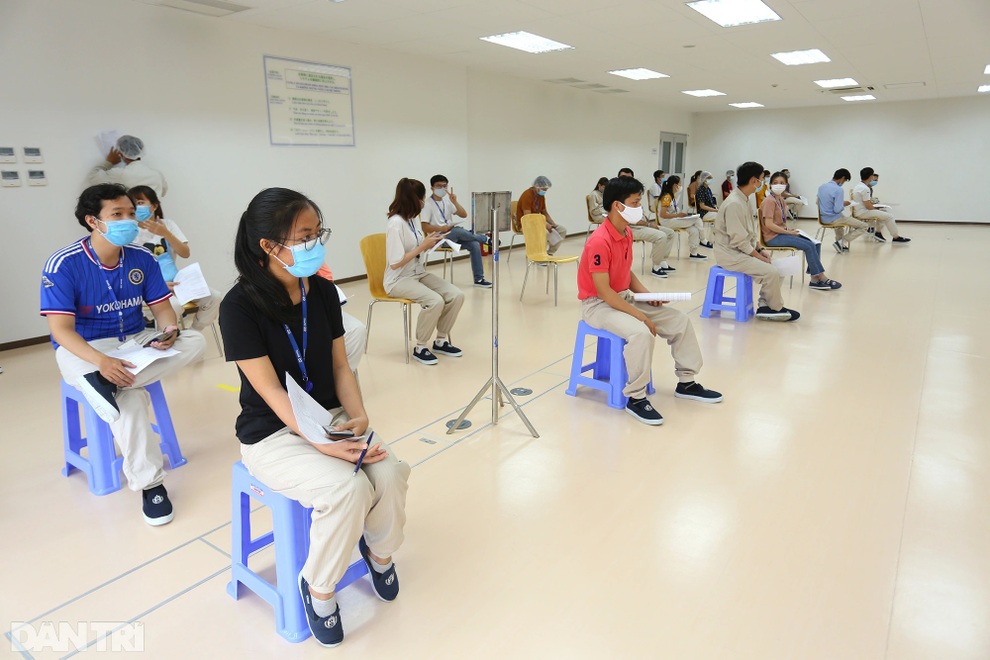 TPHCM: Người bị trì hoãn tiêm vắc xin Covid-19, làm sao để tiêm lại? - 2 TPHCM: Người bị trì hoãn tiêm vắc xin Covid-19, làm sao để tiêm lại? - 2