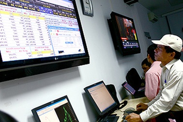 Đóng cửa sàn vàng vì tiềm ẩn nhiều bất ổn