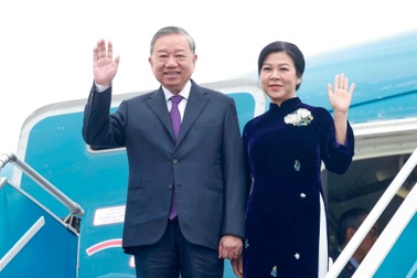Tổng Bí thư Tô Lâm và Phu nhân lên đường thăm Lào