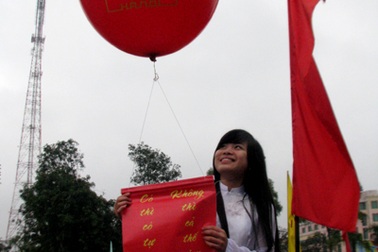 Ấm áp Ngày thơ trên quê hương Bác Hồ 