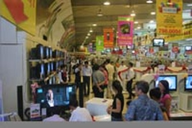 Pico Plaza - 4 ngày giới thiệu sản phẩm Sharp