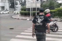 Không chỉ ô tô, xe máy đỗ ẩu cũng bị "xử"