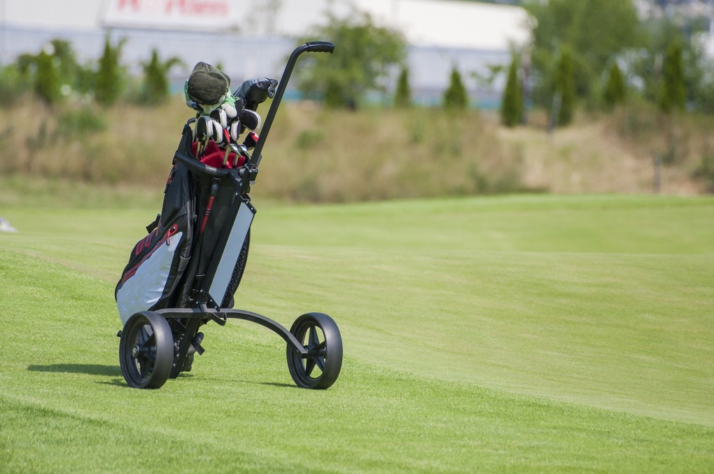 Thùy Tiên chia sẻ lý do các golfer nữ chuyển sang dùng xe máy trên sân - 2 Thùy Tiên chia sẻ lý do các golfer nữ chuyển sang dùng xe máy trên sân - 2