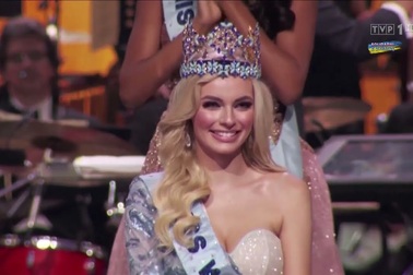 Karolina Bielawska đăng quang Hoa hậu Thế giới 2021