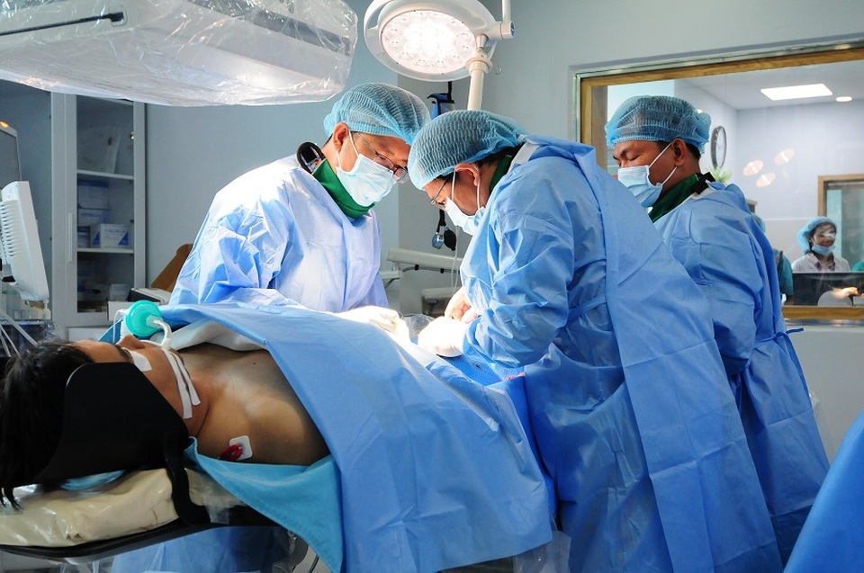 Cảnh báo nguy cơ đột quỵ tăng cao vào dịp tết - 1 Cảnh báo nguy cơ đột quỵ tăng cao vào dịp tết - 1