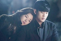 Yêu xa, tôi sốc nặng khi phát hiện bạn gái sống chung cùng người đàn ông khác