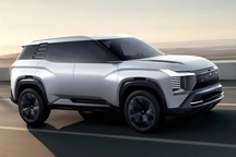 Loạt ô tô dự kiến ra mắt tháng 6: Thêm lựa chọn xe gầm cao cho khách Việt