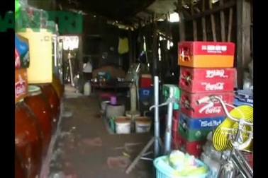 Hai học trò nghèo không tiền chữa bệnh