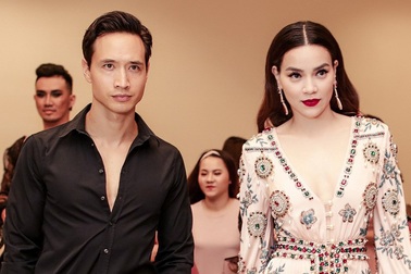 Hồ Ngọc Hà "hở bạo" sánh đôi cùng người tình Kim Lý