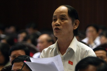 “Tử tù” xin được chết do căng thẳng… chờ thuốc độc