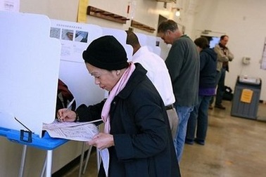 12 bang Mỹ trong ngày “Siêu thứ Ba”