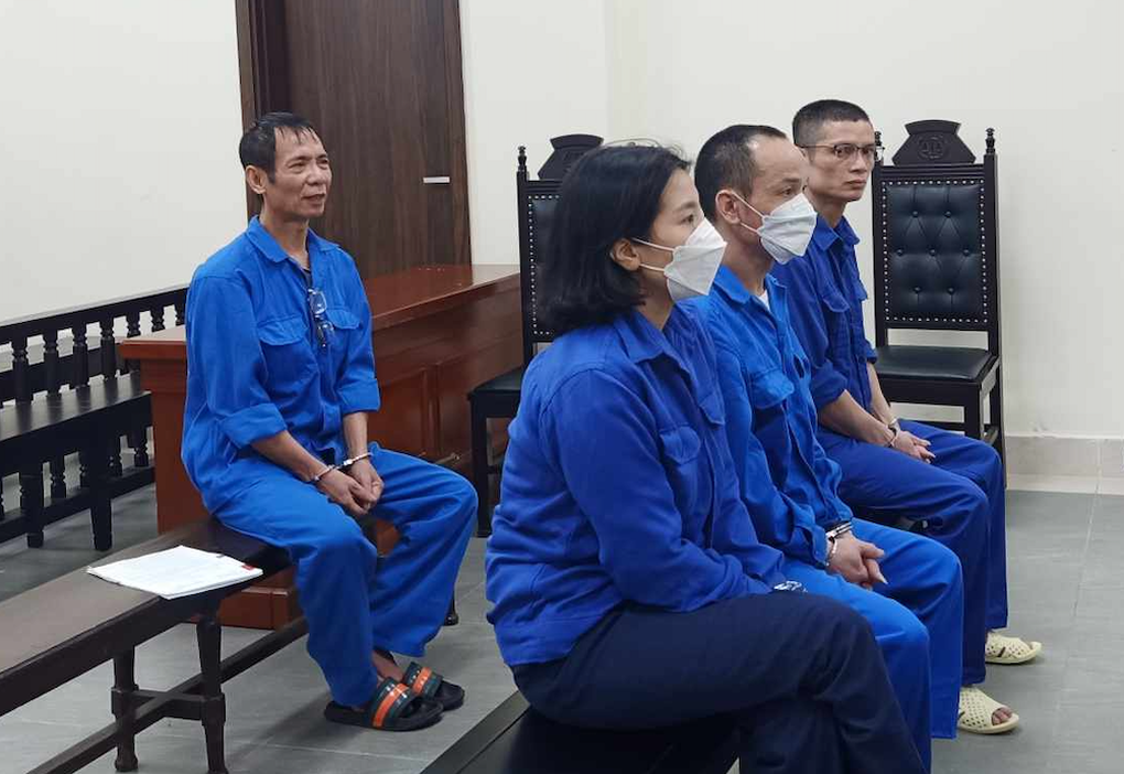 Phiên xét xử vụ nổ súng ở Hà Nội phải tạm hoãn vì bị cáo lên cơn hen - 1 Phiên xét xử vụ nổ súng ở Hà Nội phải tạm hoãn vì bị cáo lên cơn hen - 1