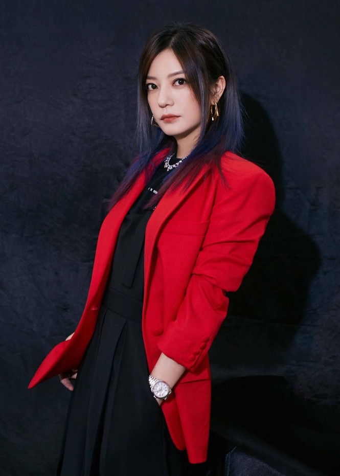 Dàn diễn viên đình đám của Hoàn châu cách cách sau 23 năm - 3