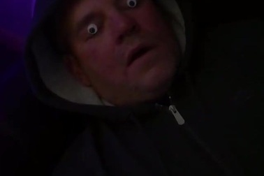 Hài hước những trò đùa khi người khác đang ngủ say