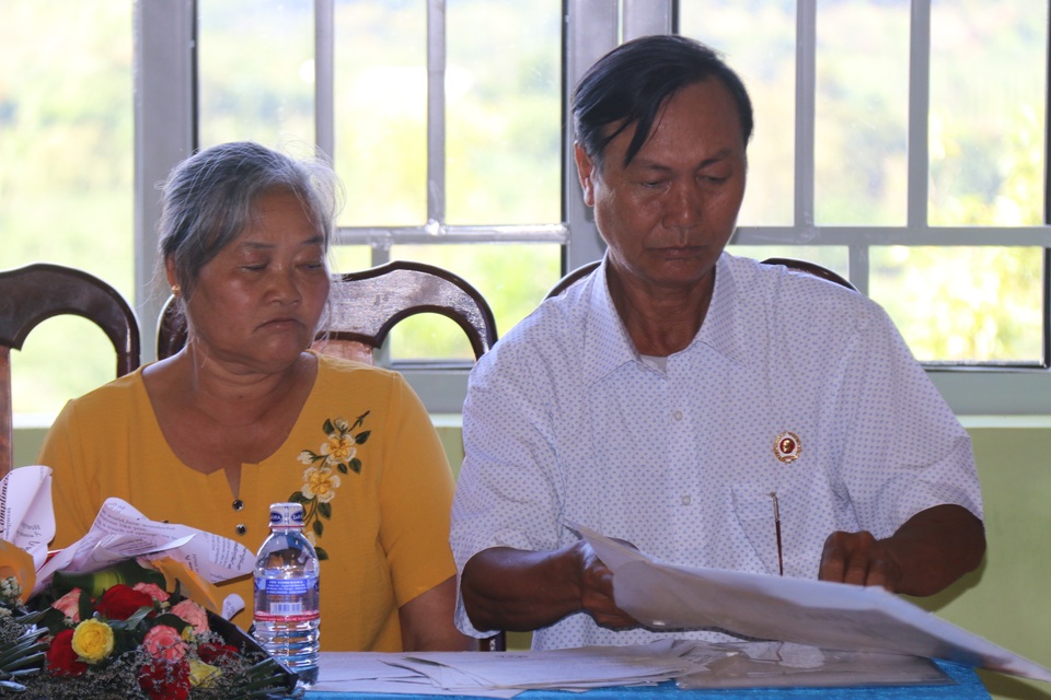 Hai vợ chồng mang án oan tại Đắk Nông làm đơn yêu cầu bồi thường - 1 Hai vợ chồng mang án oan tại Đắk Nông làm đơn yêu cầu bồi thường - 1