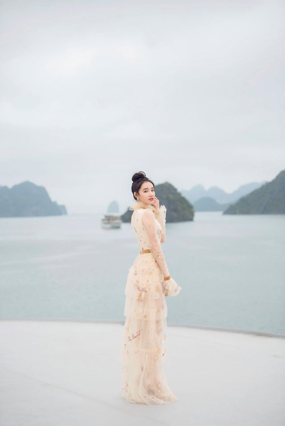 Nhã Phương đã tập dã man tàn khốc để giảm cân thần tốc sau sinh - 4 Nhã Phương đã tập dã man tàn khốc để giảm cân thần tốc sau sinh - 4