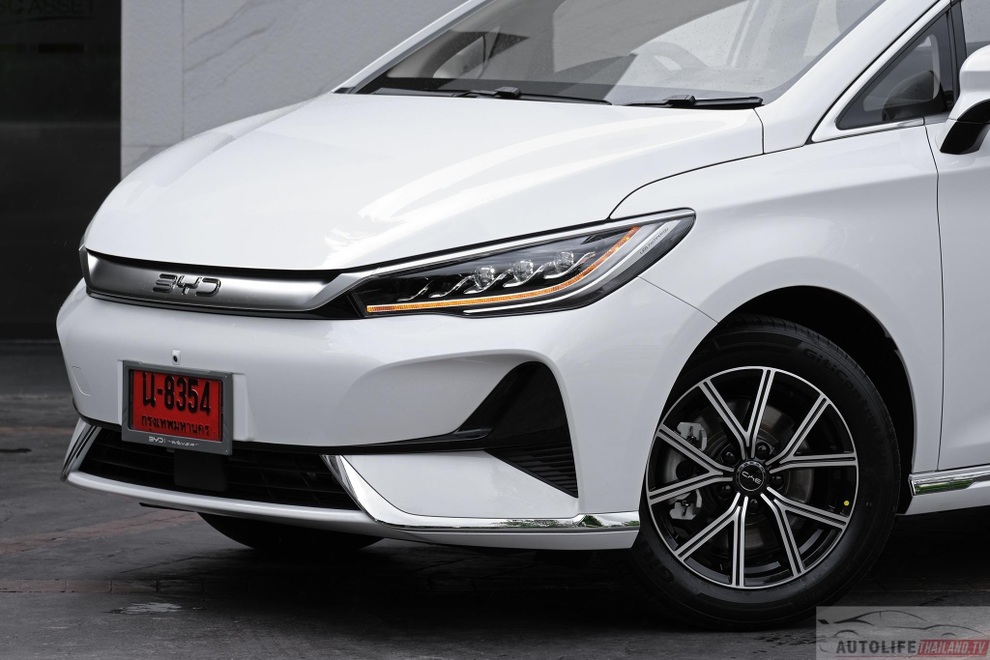 BYD M6 sắp về Việt Nam, sẽ đấu Innova Cross nhưng giá rẻ hơn cả Xpander - 19 BYD M6 sắp về Việt Nam, sẽ đấu Innova Cross nhưng giá rẻ hơn cả Xpander - 19
