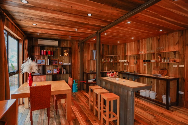 Bỏ thành phố lên núi, đôi vợ chồng Hà Nội dựng nhà container giá 3 tỷ đồng - 9 Bỏ thành phố lên núi, đôi vợ chồng Hà Nội dựng nhà container giá 3 tỷ đồng - 9