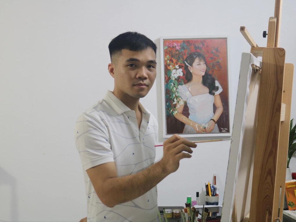 Tiết lộ thú vị về bức tranh sen giống như thật gây sốt mạng của Văn Nguyện - 2 Tiết lộ thú vị về bức tranh sen giống như thật gây sốt mạng của Văn Nguyện - 2