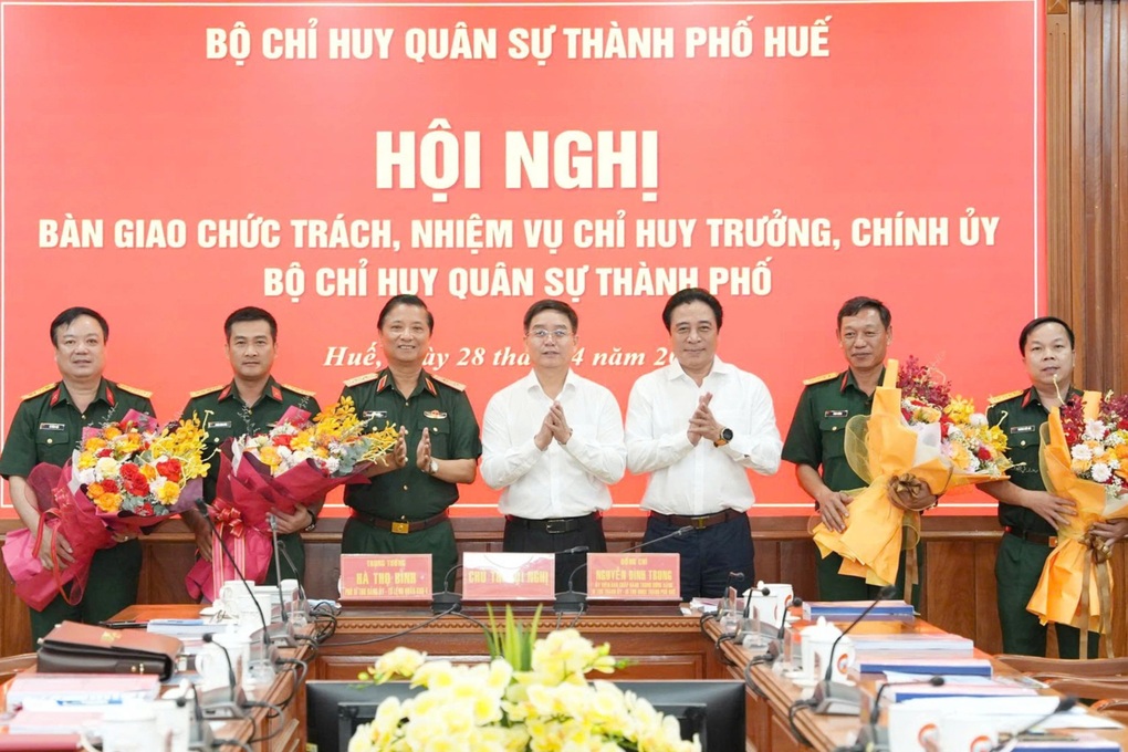 Bộ Chỉ huy Quân sự thành phố Huế có Chỉ huy trưởng, Chính ủy mới - 1