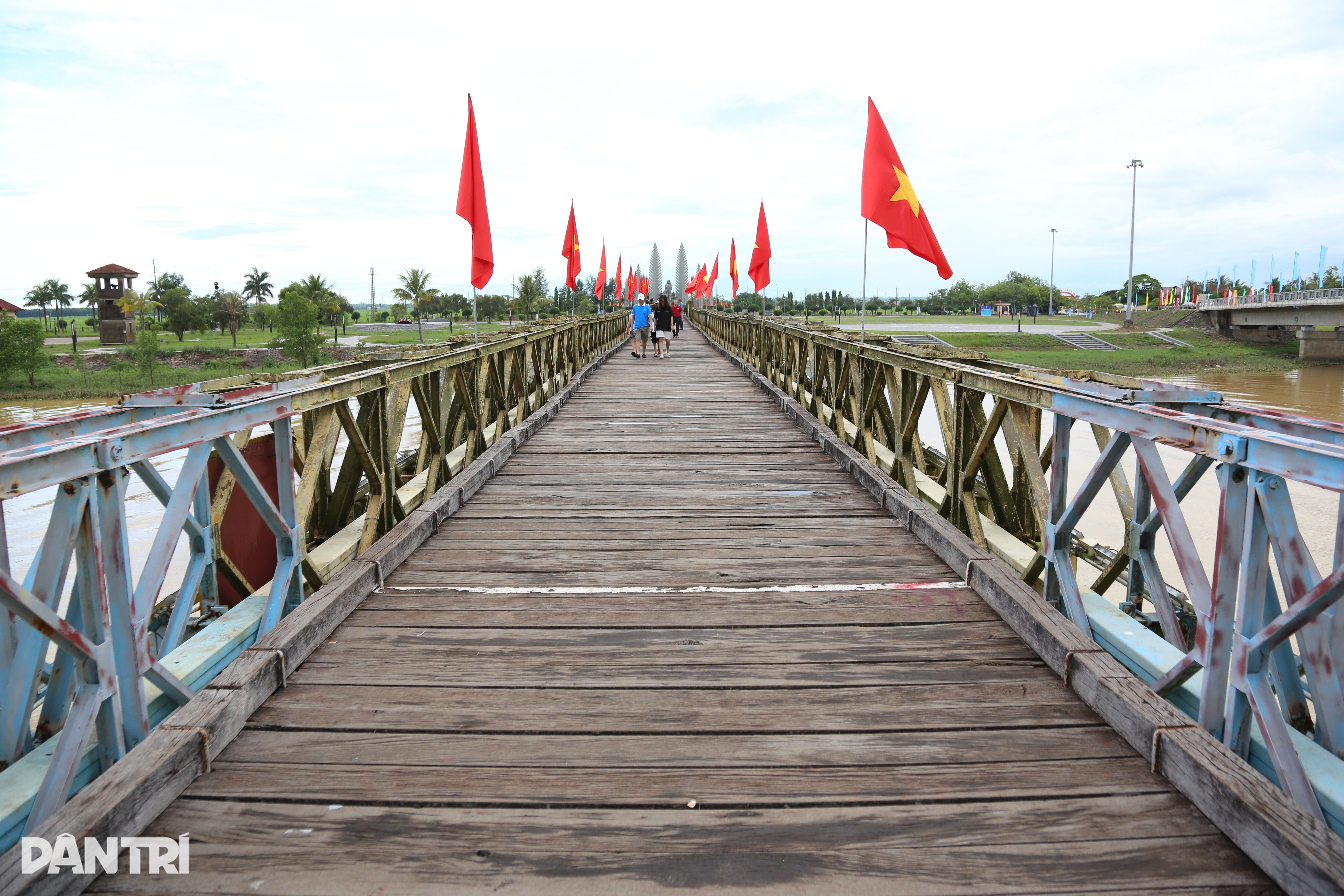 Những bến đò bí mật bên dòng sông Bến Hải - 5 Những bến đò bí mật bên dòng sông Bến Hải - 5