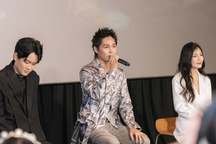 Tăng Duy Tân thẳng thắn phản hồi chuyện hát live kém