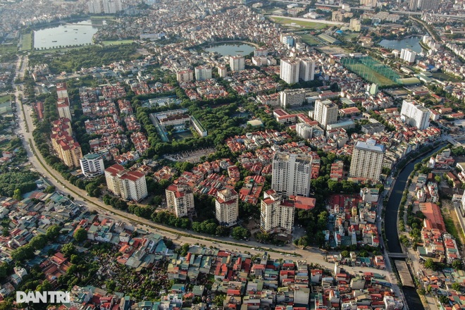Hà Nội: Tuyến đường dài hơn 2 km lụt tiến độ gần 20 năm - 7 Hà Nội: Tuyến đường dài hơn 2 km lụt tiến độ gần 20 năm - 7