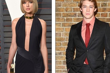 Taylor Swift đã có “bồ” mới