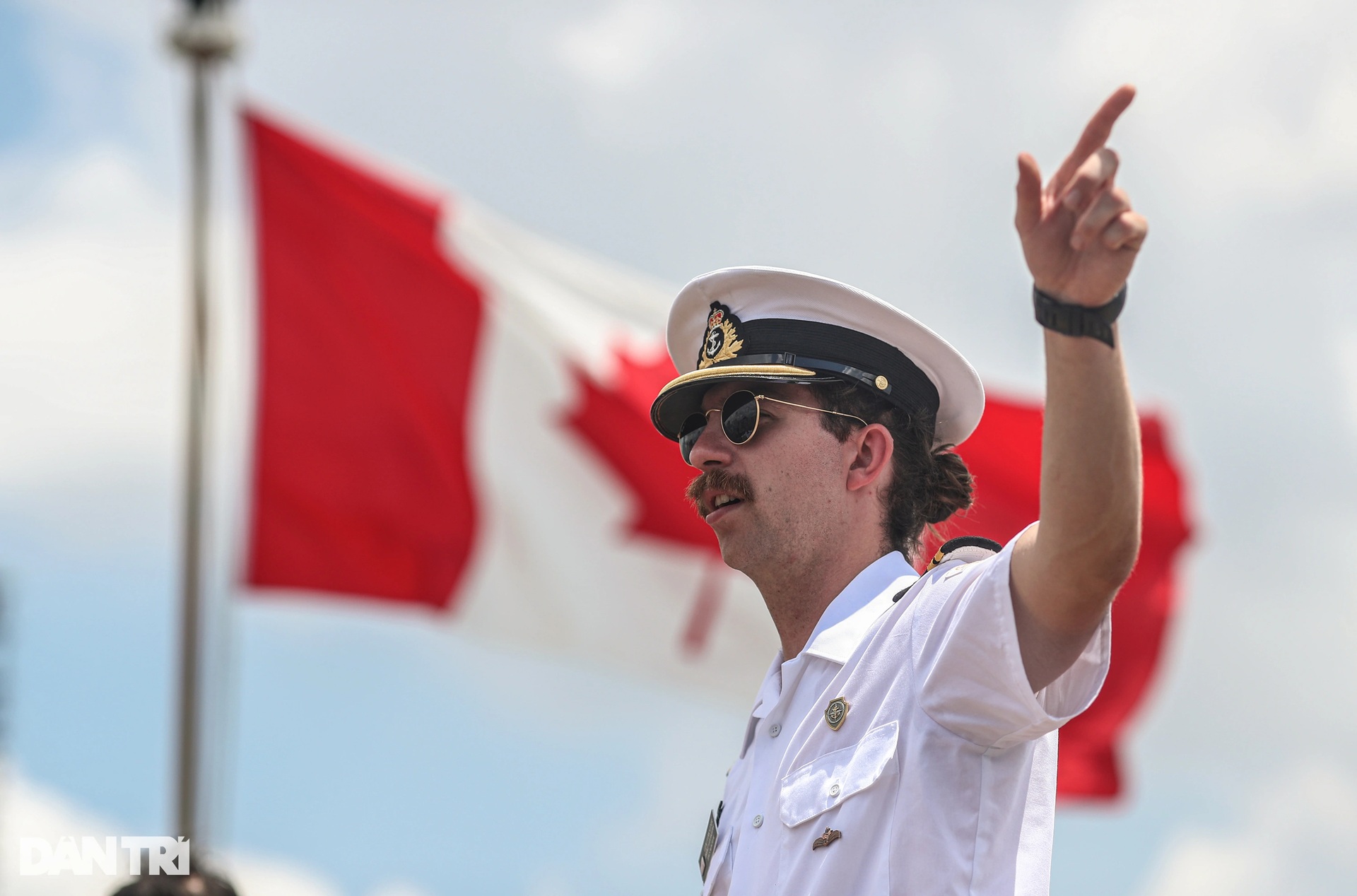 Khám phá hệ thống vũ khí tàu Hải quân Canada vừa cập cảng Sài Gòn - 5 Khám phá hệ thống vũ khí tàu Hải quân Canada vừa cập cảng Sài Gòn - 5