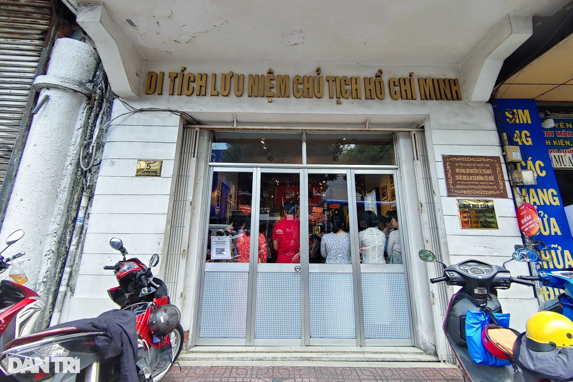 Bên trong căn nhà Bác Hồ từng sinh sống trước khi ra đi tìm đường cứu nước - 3 Bên trong căn nhà Bác Hồ từng sinh sống trước khi ra đi tìm đường cứu nước - 3