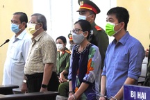 Nguyên Giám đốc Sở Y tế Cà Mau lãnh 2 năm tù