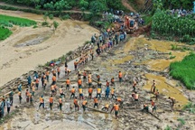 Vingroup ủng hộ 250 tỷ đồng cho đồng bào thiệt hại do bão Yagi và lũ quét