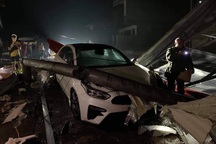 6 người bị thương sau mưa đá kèm giông lốc ở Yên Bái